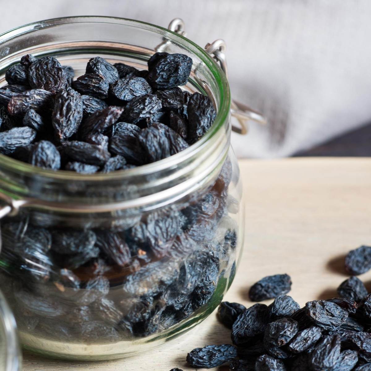 Afghani Black Raisins